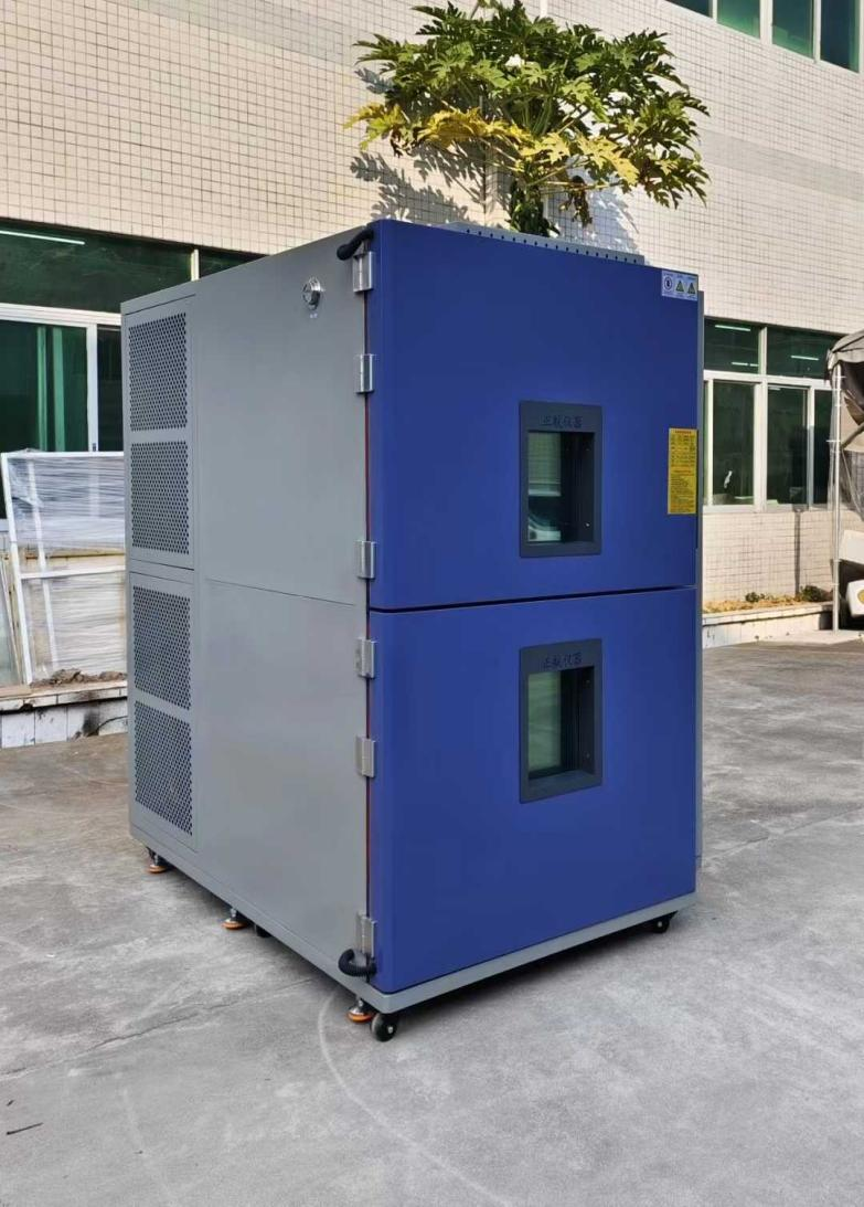 冷熱沖擊試驗箱發(fā)貨河北客戶公司